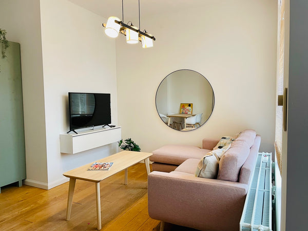 Gezellig gezinsvriendelijk appartement met terras.<br />Op wandelafstand van het Antwerp, Belgium Gezinsvriendelijk apartement met een terrasje. Entire condo vacation rental 696083696433498902