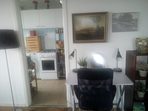 Appartement meublé avec cuisine et salle de bains, trois lits, jusqu'à quatre pe  Appartement à Bruxelles Entire rental unit vacation rental 23832630