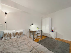 This elegant and classic New York loft is centrally located in one of Manhattan' New York, NY Condo in New York · ★4.38 · 1 bedroom · 1.5 shared baths Private room in condo vacation rental 48791319