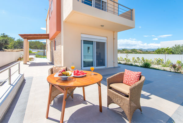 Villa Verona is 3 minutes walk from the beach. Only 200 m from Lahania Beach wit Rhodes, Greece Amazing 3 bed room Villa in South Rhodes Entire home vacation rental 19922106