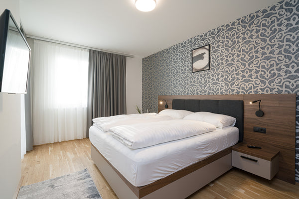 Four bedroom apartment with balcony.  MyApartments - Top 14 Entire serviced apartment vacation rental 40386123