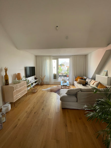 Dit karaktervol appartement is onderdeel van een prachtig herenhuis gelegen in h Antwerp, Belgium Karaktervol appartement in hartje Antwerpen Entire condo vacation rental 689861836559901485