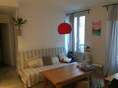 Bonjour, <br /><br />Nous vous proposons notre charmant appartement, situé dans  Paris, France Appartement Cosy à Montmartre Entire rental unit vacation rental 28656430