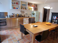 Large 3 bdrm flat near Montmartre (10 mn by feet). <br />3 separate bdrm flat ne Paris, France Charming flat near Montmartre Entire rental unit vacation rental 2289322