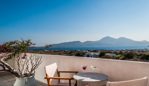 At 54 m² this junior suite can make you feel really comfortable. Decorated with  Greece Faros Junior Suite with Sea View Entire guesthouse vacation rental 49273372