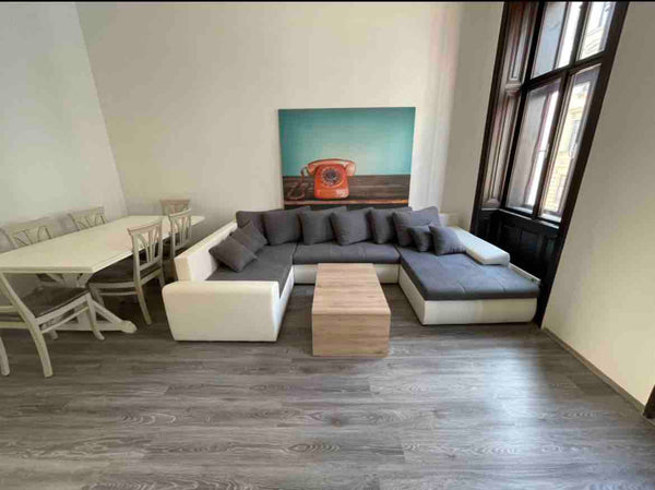Genieße das einfache Leben in dieser ruhigen und zentral gelegenen Unterkunft. Vienna, Austria Sehr gute Gegend in der Nähe Schwedenplatz Entire rental unit vacation rental 54247250