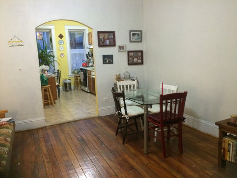 ALWAYS TALK TO ME BEFORE BOOKING! Beautiful, cozy and safe apartment in the hear New York, NY Rental unit in Queens · ★4.67 · 1 bedroom · 1 bed · 1 shared bath Private room in rental unit vacation rental 8117209