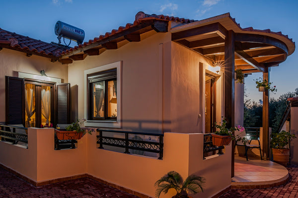 Kyriaki's cozy apartment at Ag.Marina είναι ιδανικό για ζευγάρια και οικογένειες  Kyriaki's Cozy Apartments No#1 at Ag.Marina Entire rental unit vacation rental 19084562