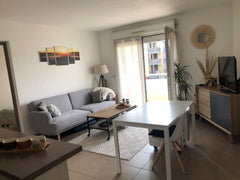 Profitez d'un T2 de 41m2 avec ascenseur et balcon, dans une résidence avec pisci Blanquefort, France Super T2 dans une résidence avec piscine Entire rental unit vacation rental 617184296090891806