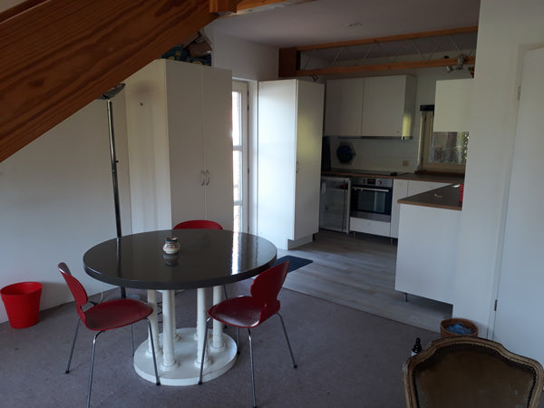 Très beau loft, spacieux et super lumineux, situé dans un quartier verdoyant et  Brussels, Belgium Agréable loft dans quartier calme et verdoyant Entire loft vacation rental 24485804