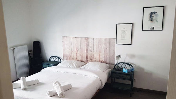 Located in 18th Arrondissement.<br />Large one bedroom apartment that can accomm Boulogne-Billancourt, France Large OneBedroom Apartment In 18th - Sleep 4 Entire rental unit vacation rental 29350594