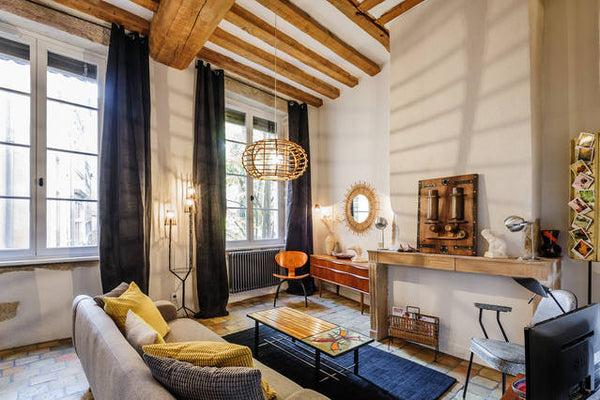 Charmant  appartement  totalement rénové dans le cœur du Vieux Lyon. <br />We pr France 