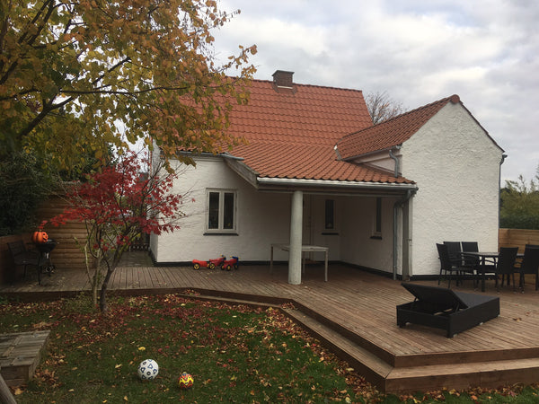 Børnevenligt lille hus.  Halvdelen af et dobbelthus, hvoraf det ene hus er til u Denmark Dejligt hus i Kbh 16 min i S-tog fra centrum Entire townhouse vacation rental 29779593