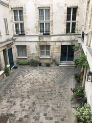 SAINT MICHEL -First Floor<br />in an ancien building with stone walls and beams< London, United Kingdom Classic Parisian SAINT MICHEL apartment Shared room in rental unit vacation rental 28399766