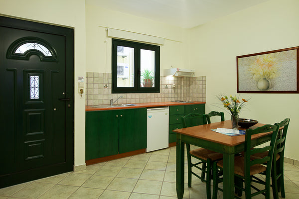 This apartment overlooks at a private garden and can accommodate up to 5 people.  Apartment with Garden view 40m from the beach Room in aparthotel vacation rental 30307412