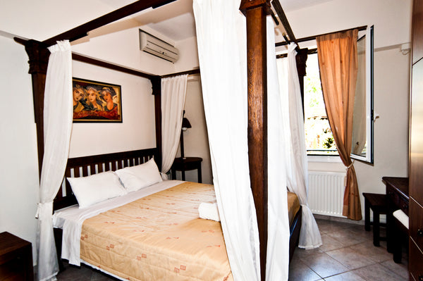 Without any doubt, one of our most beautiful apartment.<br />Right by the twin b Panormos, Greece Superior One Bedroom Apartment ! Room in aparthotel vacation rental 555993