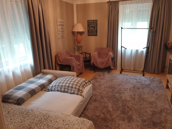 Diese Unterkunft befindet sich nur 10 min von Schloss Schönbrunn, und nur 20 min Vienna, Austria Saubere Wohnung, U4 - Ober StVeit Private room in rental unit vacation rental 576705069305161297