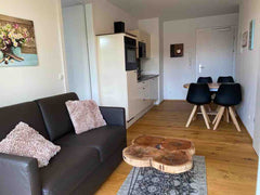 Genieße das einfache Leben in dieser ruhigen und zentral gelegenen Unterkunft.<b  Pyramide Balcony 2 Entire rental unit vacation rental 51031239