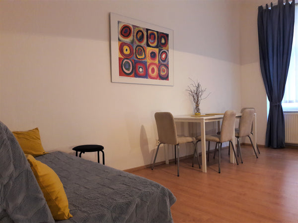 Spacious apartment (50 m2) is located near the city center of Prague, within wal  Spacious Apartment Dominik near the city center Entire rental unit vacation rental 16439287