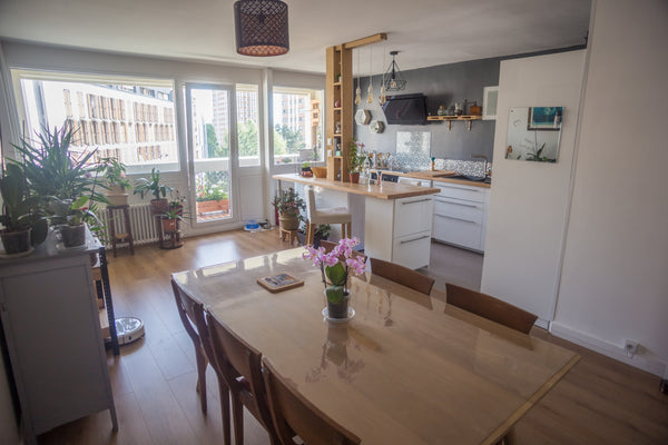 On the top of the Beleville's hill, you will find a nice private room in a large Paris, France Private double room in Paris Private room in rental unit vacation rental 18316119
