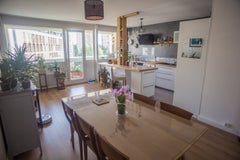On the top of the Beleville's hill, you will find a nice private room in a large Paris, France Private double room in Paris Private room in rental unit vacation rental 18316119