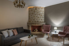 The ground floor apartment Casa Belvedere, is located in the village of Kournas  Greece Casa Belvedere | ground floor apartment Entire rental unit vacation rental 46112012