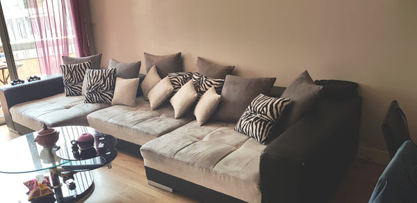 Beautiful appartment in the heart of th 19th district of Paris , 2 rooms  and on Paris, France Bel appartement avc  balcon face buttes Chaumont Entire rental unit vacation rental 28448302