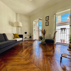 Charmant appartement situé en plein coeur du 1e arrondissement de Lyon. A deux p Lyon, France Charmant appartement Terreaux Entire rental unit vacation rental 43938626