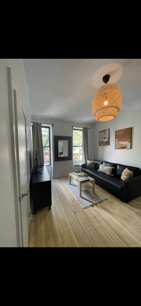 Brooklyn, Boerum Hill, Prime location! Three Four Seven 1 block from subway and  Atlantic Beach, NY Rental unit in Brooklyn · 2 bedrooms · 2 beds · 1 bath Entire rental unit vacation rental 965992693591250810
