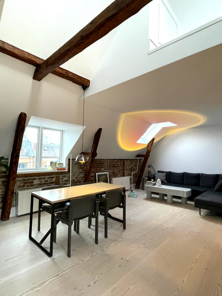 Newly renovated rooftop apartment. The place is bright and spacious and has a ni Copenhagen, Denmark Spacious and bright rooftop apartment Entire condo vacation rental 565878627537566337