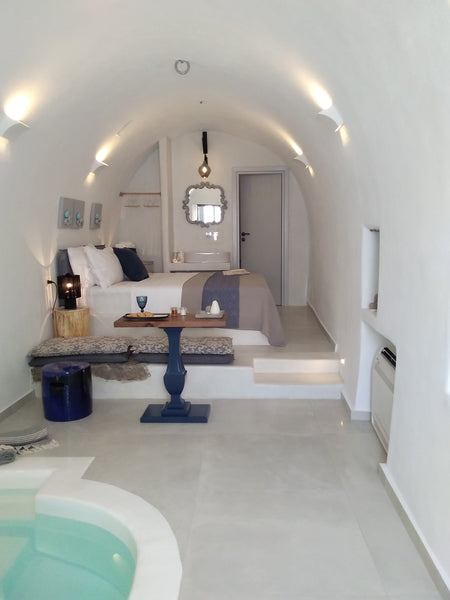 Stelia Suite on the ground floor, located in the center of Chora, is a combined  Greece Stelia Suite Entire home vacation rental 26450375