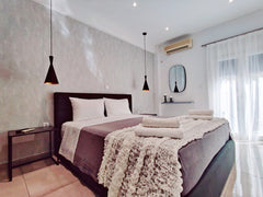 WSD Hera Lux new 2BD Apt is located in Athina, close to Aghios Nikolaos Metro St Athens, Greece WSD Hera Lux New 2BD Apt with balcony near Metro Entire rental unit vacation rental 52450417
