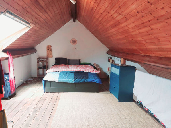 Appartement au 3ème étage sans ascenseur dans une ancienne maison. <br />calme,  Ixelles, Belgium Cocoon Wend-Kuuni Private room in rental unit vacation rental 50800759