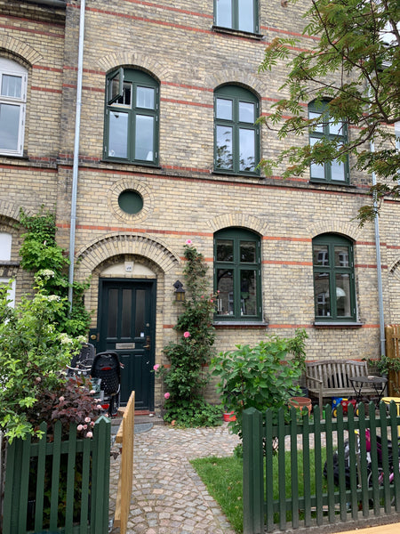 Cool and cosy townhouse in Oesterbro in Copenhagen in a village-like historic ar Copenhagen, Denmark Wonderful townhouse close to the city and beach Entire townhouse vacation rental 35540666