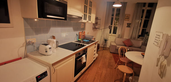 Discover the charms of this fully renovated and vinted place. this is the moment  Beautyfull nest in the heart of Brussels Entire rental unit vacation rental 40897570