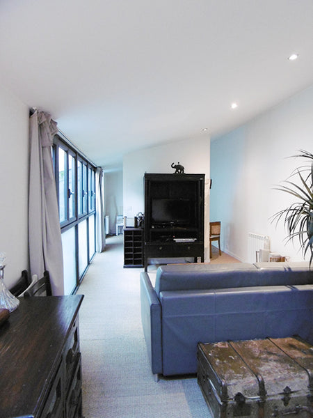 Bright loft for three people in a typical Parisian neighborhood.<br /><br /><b>T Strasbourg, France Apartment Loft Baron CityCosy Entire rental unit vacation rental 23738318