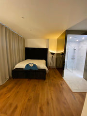 Enjoy a stylish experience at this centrally-located place.<br />This is a small Vienna, Austria Lp Entire rental unit vacation rental 707754843255356677