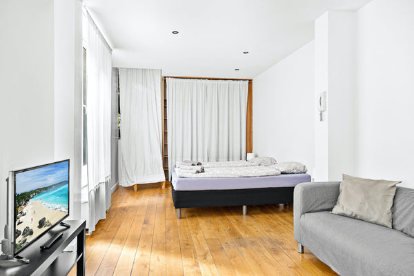 Studio in the heart of the city close to Plantin-Moretus Museum  has 1 bedroom,  Wuppertal, Germany Studio in the heart of the city Entire rental unit vacation rental 46937476