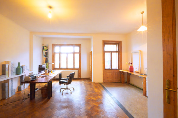 The apartment consits of two rooms, a large continuum of kitchen and office, bat Vienna, Austria apartment of a travel-writer Entire rental unit vacation rental 5811618