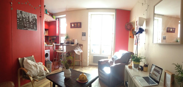 Our apartment is two step from Montmartre and Gare du Nord station, very handy t Paris, France Cosy little appartment for 2 people Entire rental unit vacation rental 5744891