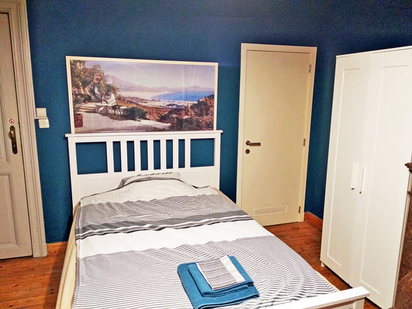 This bright and cosy studio apartment (25m²) is located on the 2nd floor (no lif Brussels, Belgium Bright & cosy studio near EU, VUB & Montgomery Entire rental unit vacation rental 33460896
