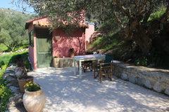 You will have a unique experience in our farm house. Ιt is located in the center Apostoli, Greece Olive tree house in organic orgonfarm. Farm stay vacation rental 43017296