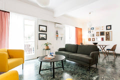 Beautiful, 110m2  apartment in an 1960's building with  high ceilings, wooden an Notios Tomeas Athinon, Greece 110m2 Central Bright apartment in Athens Entire rental unit vacation rental 26499496