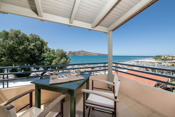 The ultimate classic villa in front of the beach of the Cretan sea. With a wonde Agia Varvara, Greece Villa Filosofía Seafront, stunning view,beachfront Entire home vacation rental 554990139491870778