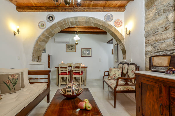 Traditional Castle House II is located at the heart of Naxos Venetian Castle. Th Naxos, Greece Traditional Castle House II Entire home vacation rental 48077289