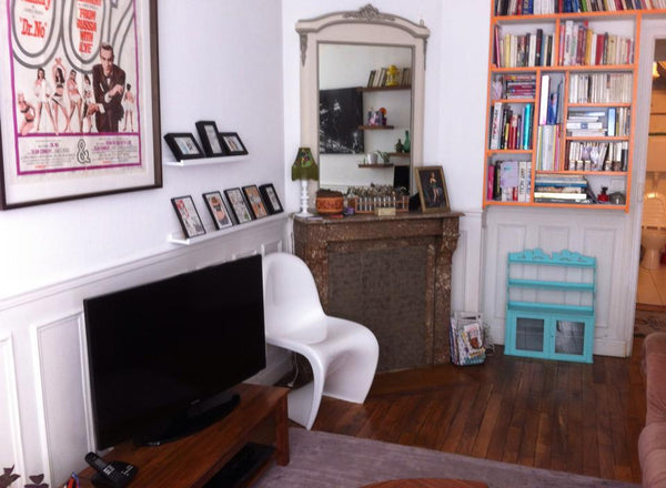 L'appartement est un 2 pièces, spacieux( 55m2) et lumineux en plein coeur de Mon Paris, France Très bel appartement à  Montmartre Entire rental unit vacation rental 6985366