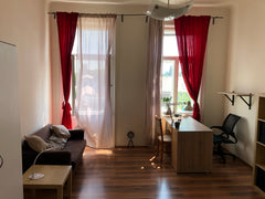 The house is situated in famous 19 area of Vienna that is also called Döbling, i Vienna, Austria 25 min to center with public transport. Entireflat Entire rental unit vacation rental 34815720