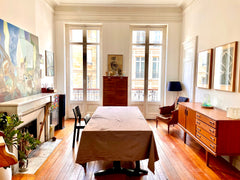 Venez découvrir le charme de cet appartement familial et ancien au coeur du quar Bordeaux, France Superbe appartement ancien (hyper centre) Entire rental unit vacation rental 19244077