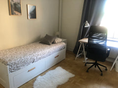 Private room 10m from a tram station, 300m from the Montgomery square, easy acce  Nice private bedroom with bathroom near to Merode Private room in rental unit vacation rental 26292546