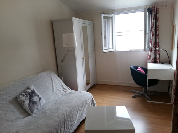 Ce Studio équipé et lumineux de 23m2 est au cœur de Montparnasse à proximité des  Studio le KENAVO Montparnasse. Entire rental unit vacation rental 13446289